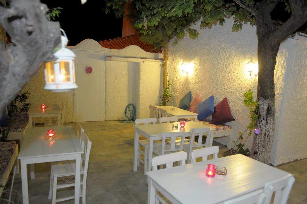 Alacati Alanur Otel Εξωτερικό φωτογραφία